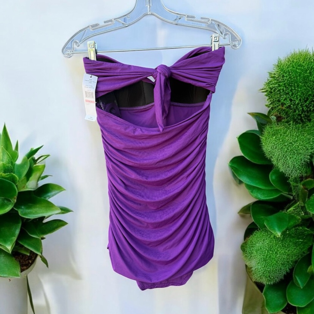 Carmen Marc Valvo NWT Purple One Piece Swimsuit Size 10 - Picture 3 of 3